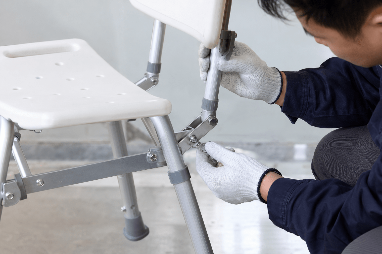 Close inspection of folding latches and hinges